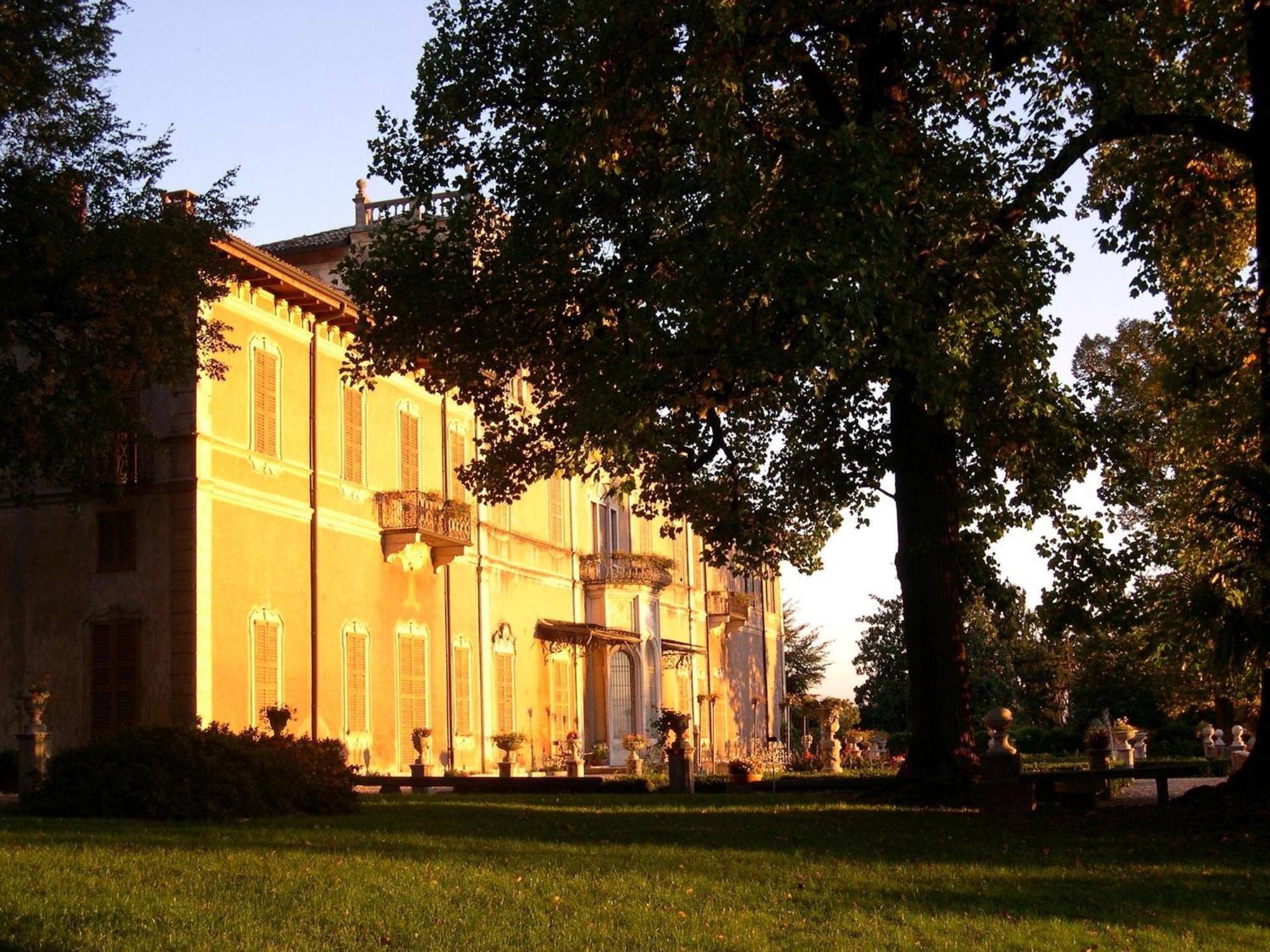 Villa Cagnola Schianno Bagian luar foto