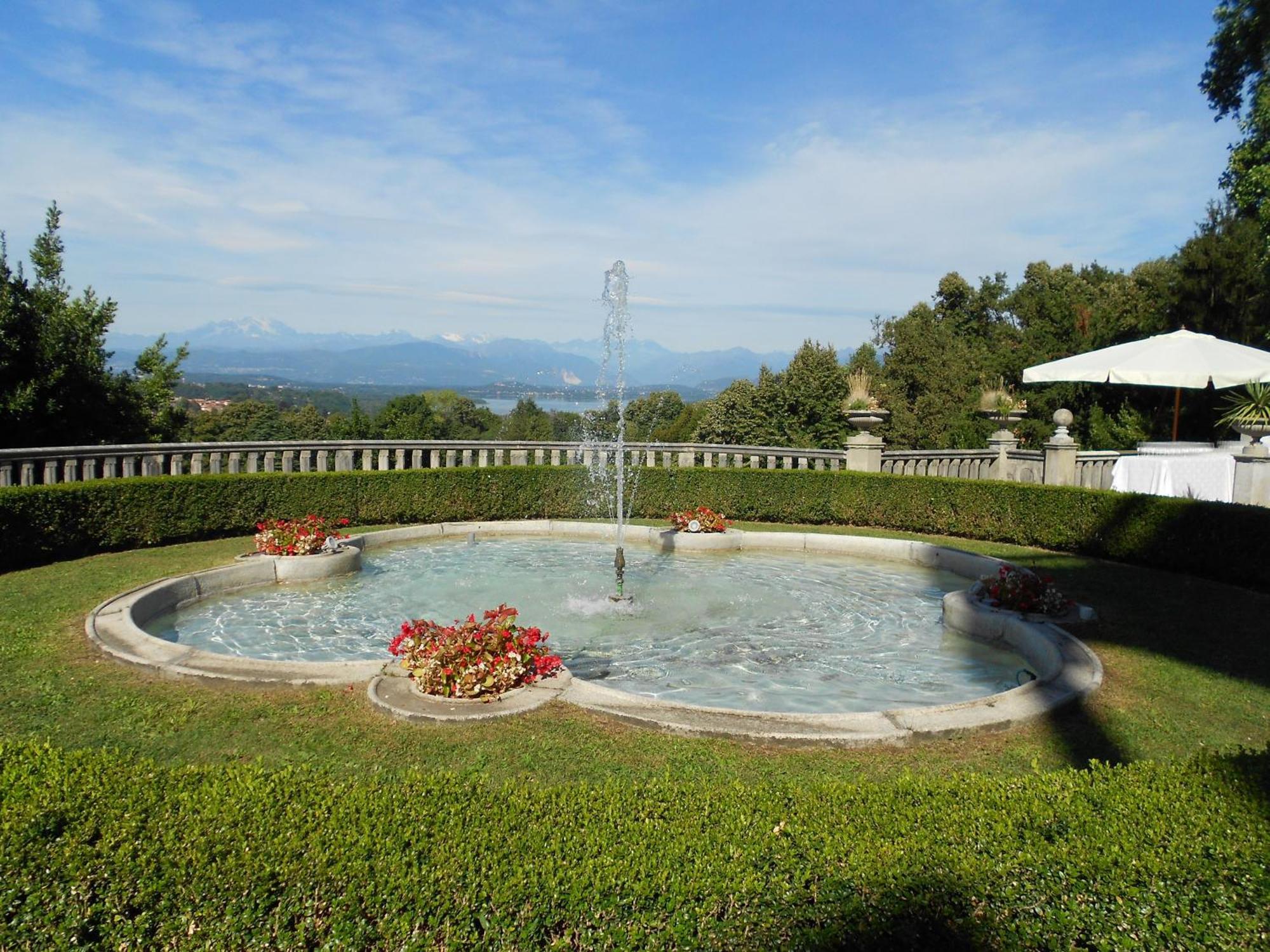 Villa Cagnola Schianno Bagian luar foto